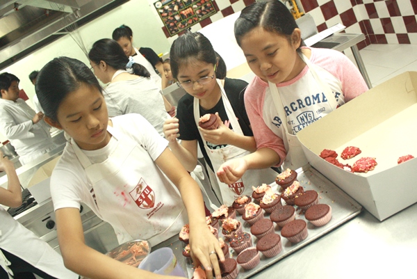Foreign University International School Manila Philippines - SISFU Short Summer Course: A Red Velvet Kind of Day